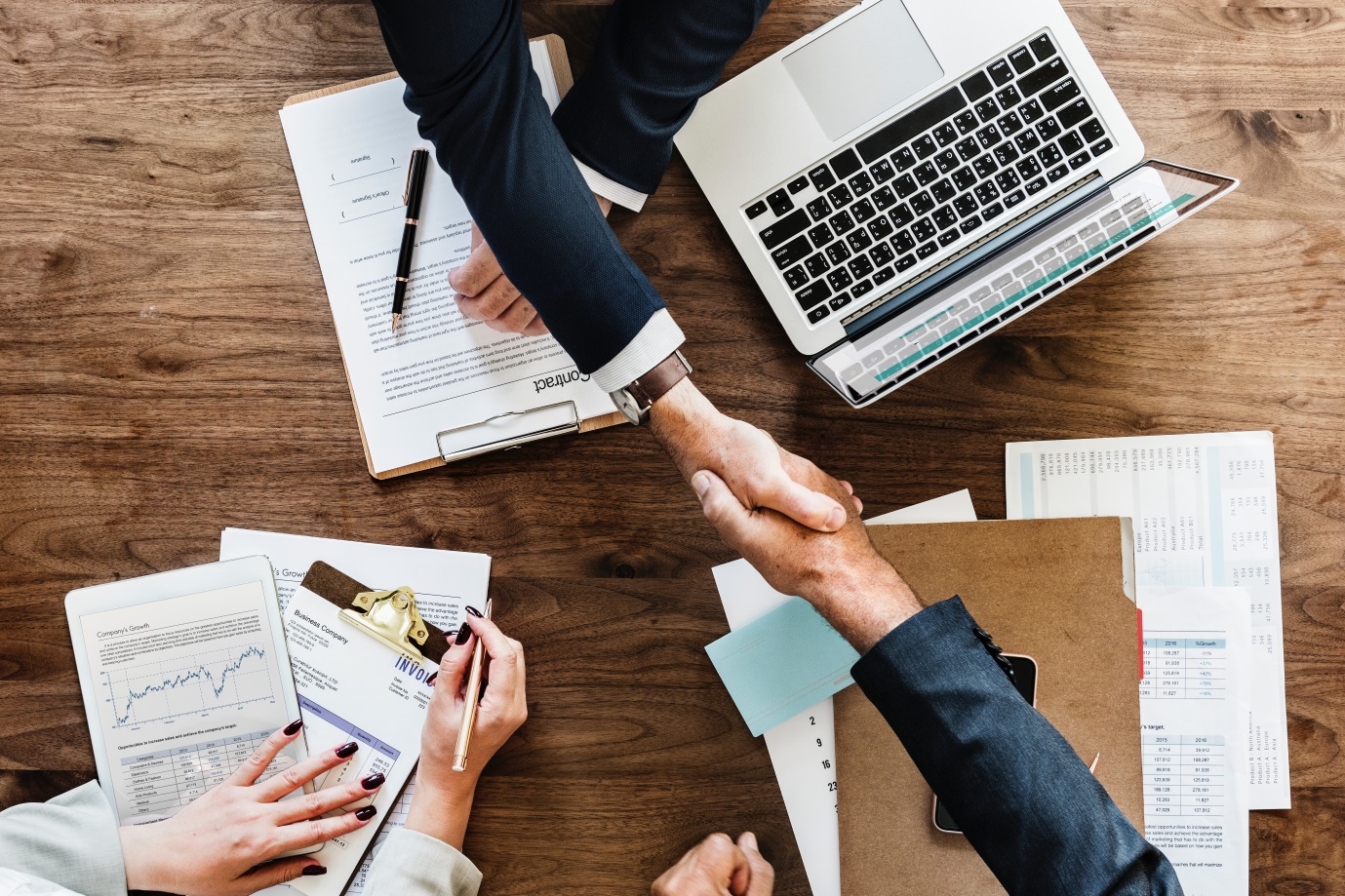 Cetera Labs представляет новое отраслевое решение «УК финансы»